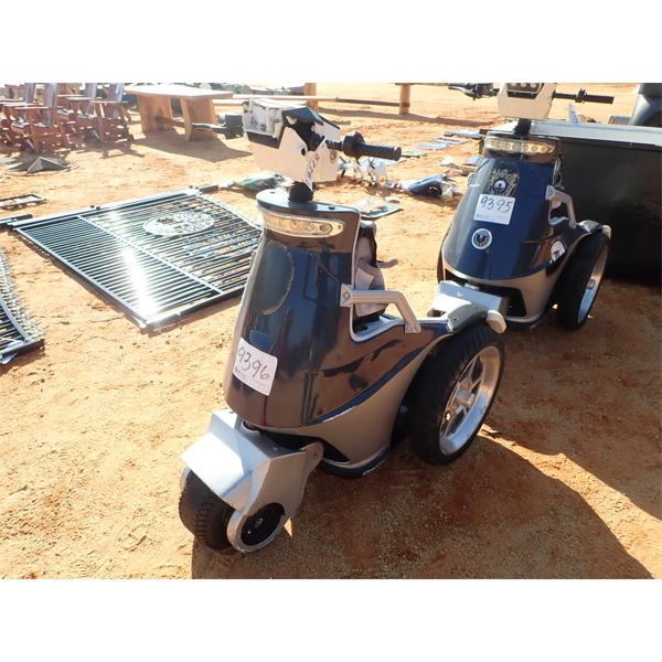 ELECTRIC 3 WHEEL SCOOTER