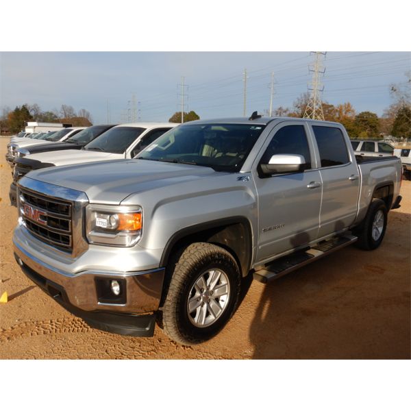 2015 GMC SIERRA SLE Z71 Pickup Truck