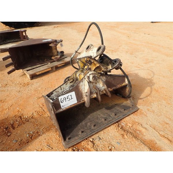 ROCKLAND 40" TILT CLEANOUT BUCKET