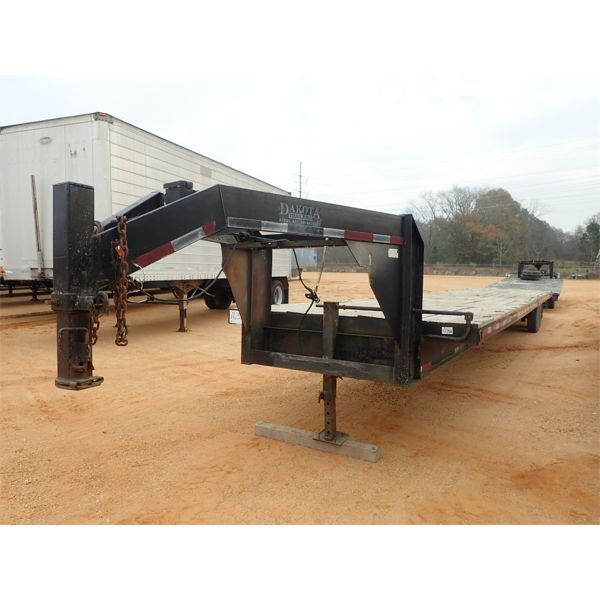 2001 DAKOTA  Gooseneck Trailer