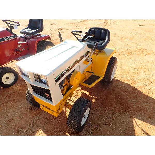 INTERNATIONAL CAUB CADET 108 Lawn Mower