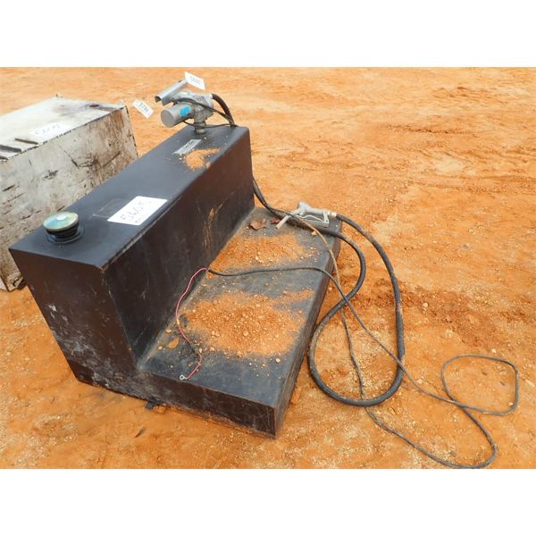 DEE ZEE L SHAPE FUEL TANK W/ 12 VOLT PUMP, HOSE & NOZZLE (A-1)