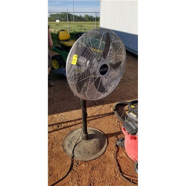 PRO POINT 24" HIGH VELOCITY OSCILATING PEDISTAL VAN