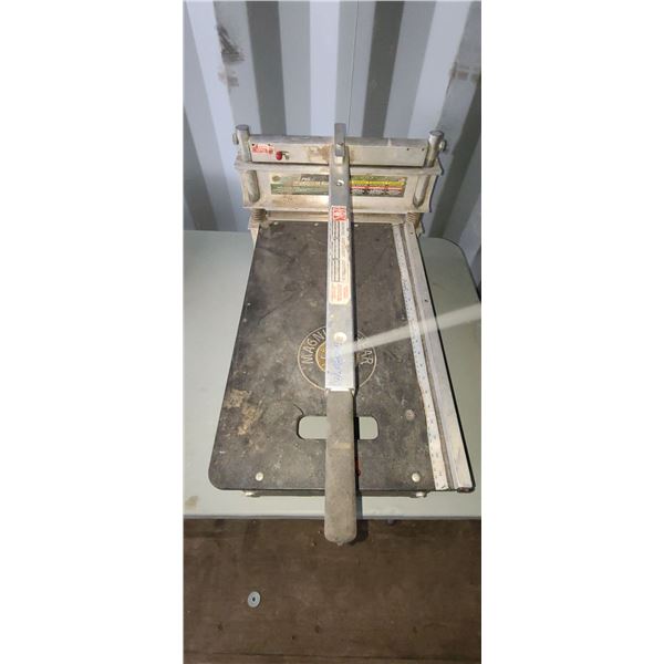 MAGNUM SHEAR I-13, FLOORING, SIDING CUTTER. 12" WIDE WILL CUT 3/4" OAK