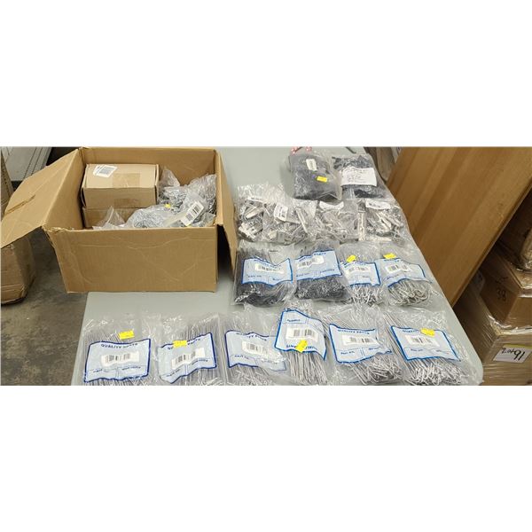 11GA X 6 1/2" ALUINIUM TIES 50/BAG QTY X8, BLACK TIES QTY X 2, 12.5GA HOG RINGS QTY X 36. RETAIL VAL