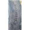 Image 7 : SIX CONTINENTAL HDR 225/70R19.5 TIRES