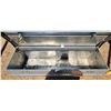 Image 3 : ALUMINUM TRUCK TOOL BOX 18 X 18 X 57 INCH