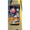 Image 2 : BOX OF ASSORTED TRAILER LIGHTS AND 5" EXHAUST STACK