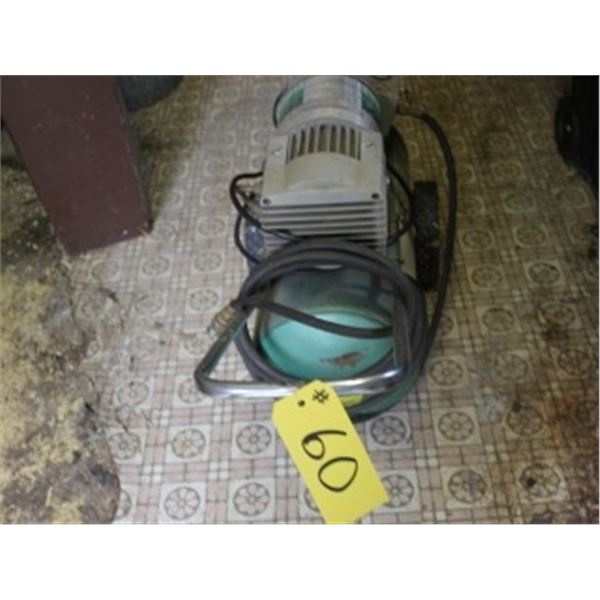 SPEEDAIR 3/4 HP ELECTRIC COMPRESSOR C/W HOSE