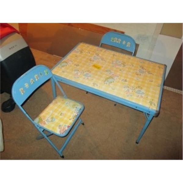 KIDS FOLDING TABLE & 2 FOLDING CHAIRS (VINTAGE)