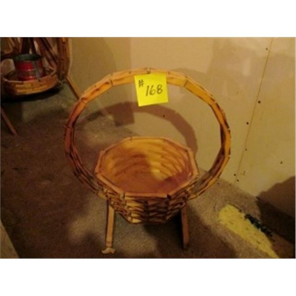 HOMEMADE WOOD BASKET PLANTER