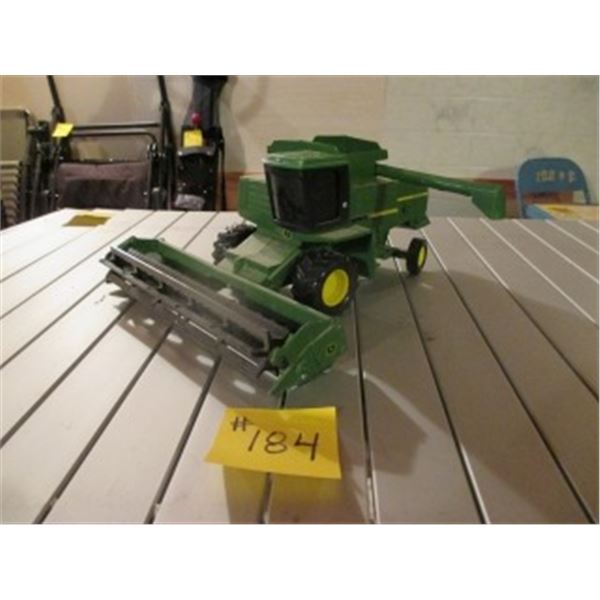 ERTL J.D. TITAN 2 METAL TOY COMBINE
