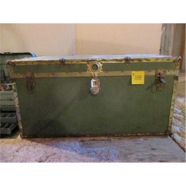 ANTIQUE TRUNK