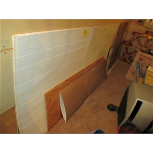 4 - 4' X 8' PANELLING SHEETS, QUANTITY OF PARTIAL MISC SHEETS & PLYWOOD