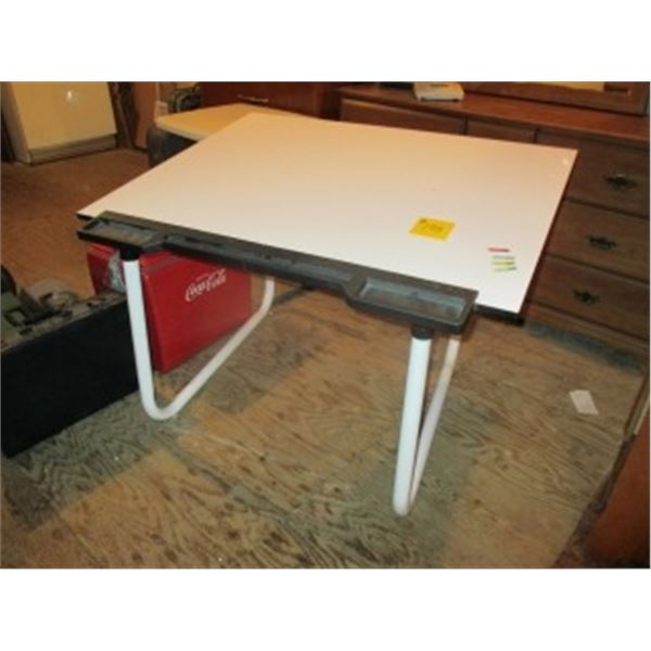 DRAFTING TABLE