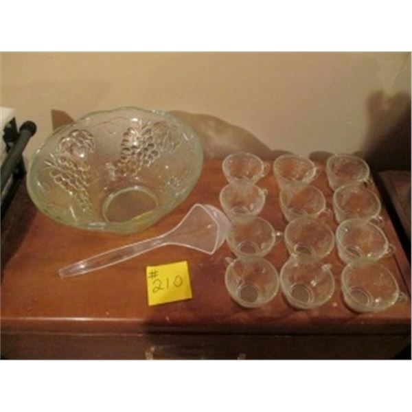 PUNCH BOWL C/W 12 CUPS & LADDLE