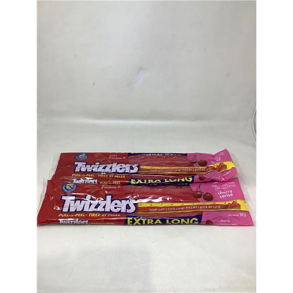 Twizzlers Extra Long Cherry Flavored Pull n Peel Candy (2 X 652G)