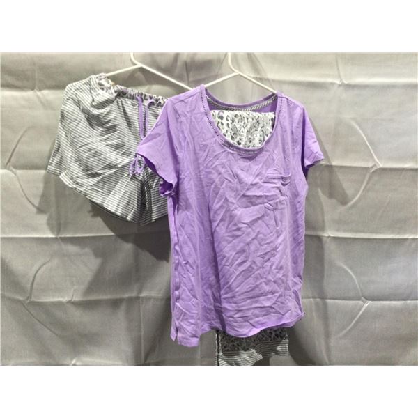 Ladies Small 2 piece sleep set