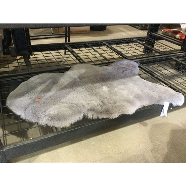 Mon Chateau Faux Fur Rug