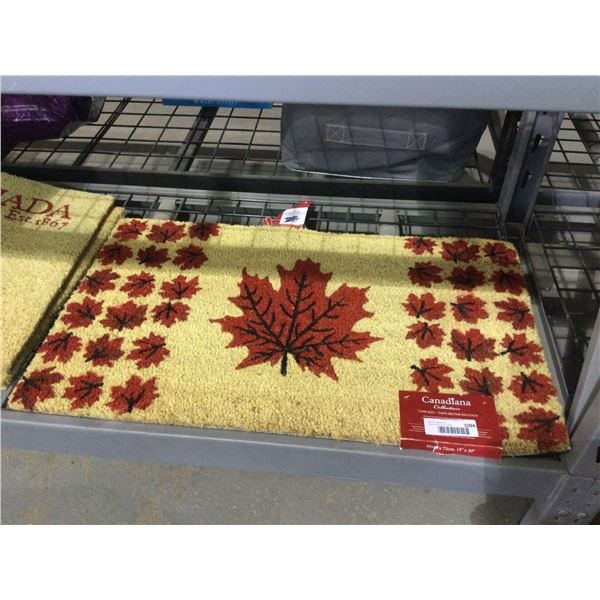 Canadiana Maple Leaf Door Mat (18in x 30in)