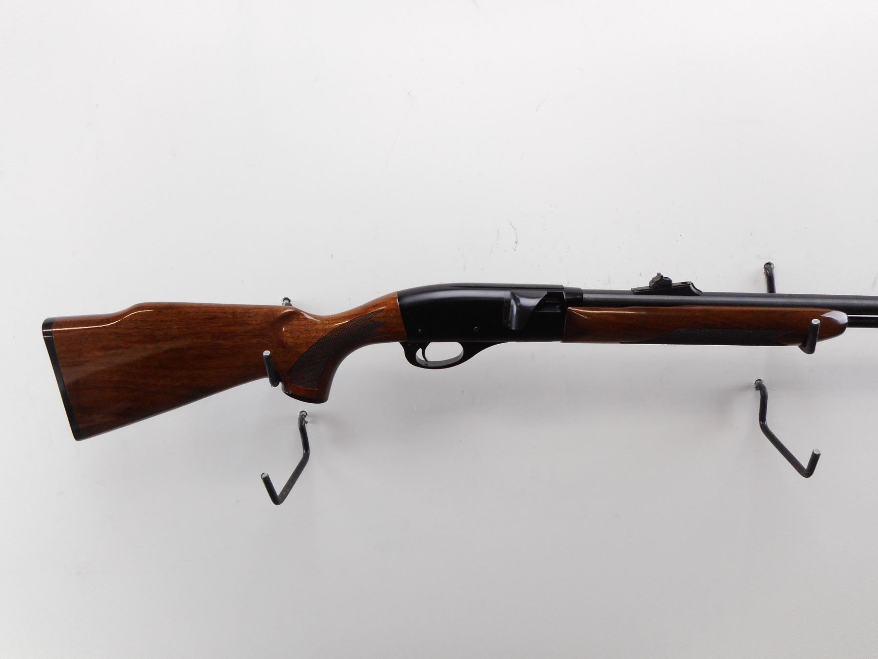 REMINGTON , MODEL: 552 BDL SPEEDMASTER , CALIBER: 22 LR