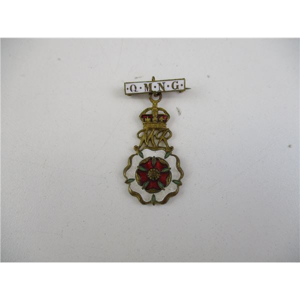 WWI QMNG PIN BADGE