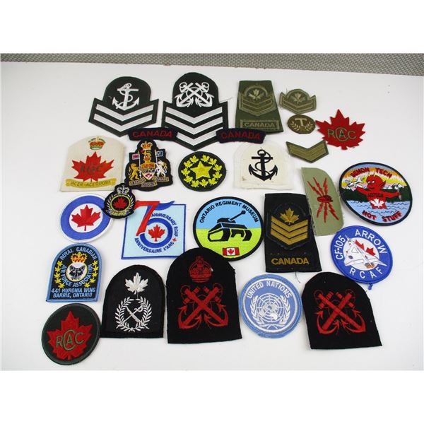 ASSORTED CANADIAN MILITARY BADGES