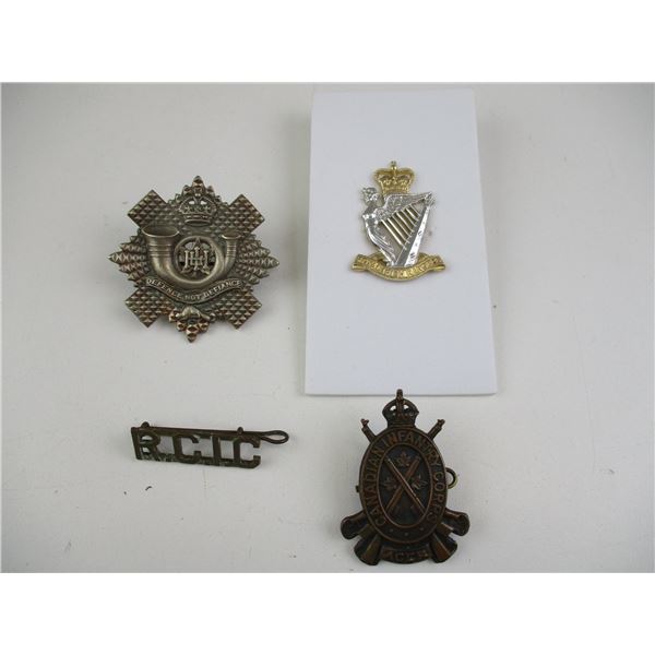 CANADIAN MILITARY BADGE LOT