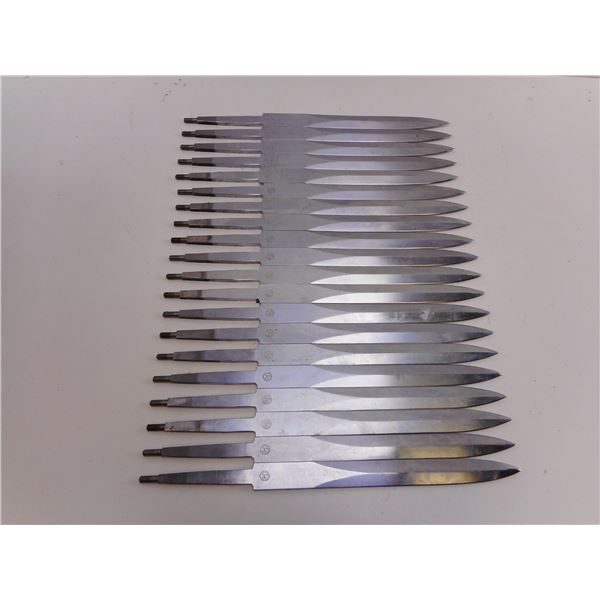 SWISS STG 57 BAYONET BLADES