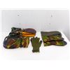 Image 1 : MILITARY GLOVES LOT