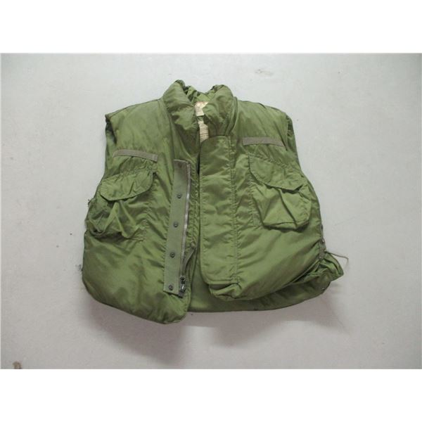 US/CANADIAN MILITARY BODY ARMOUR