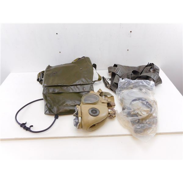 YUGOSLAV M-1 GAS MASK LOT