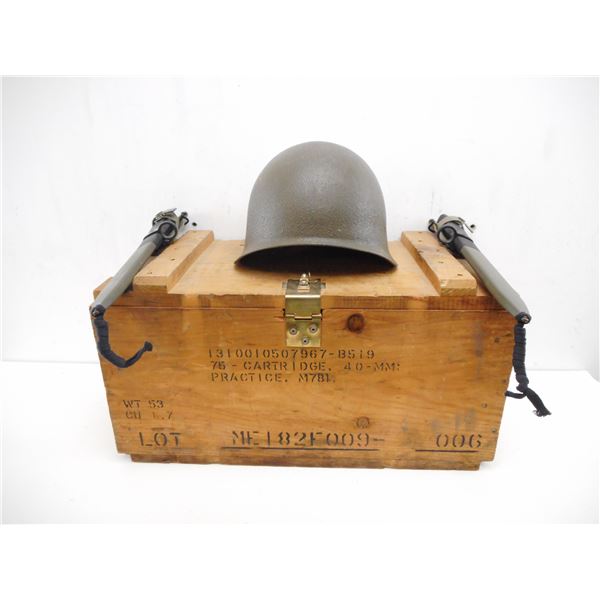 ASSORTED MILITARIA LOT