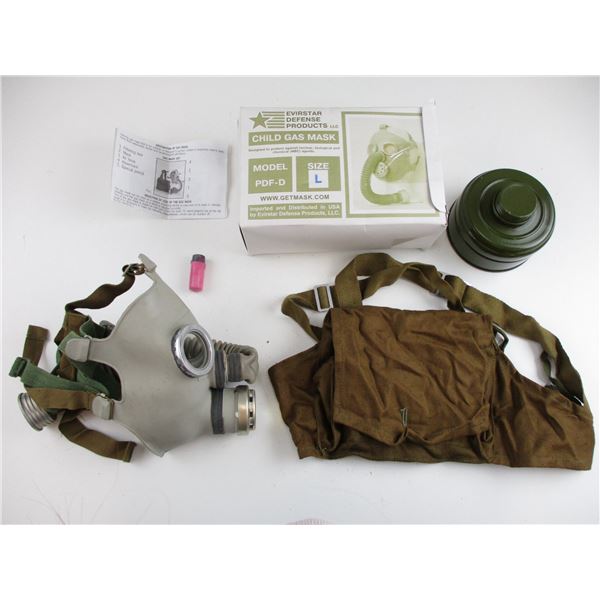 EAST GERMAN PDF-D CHILD GAS MASK