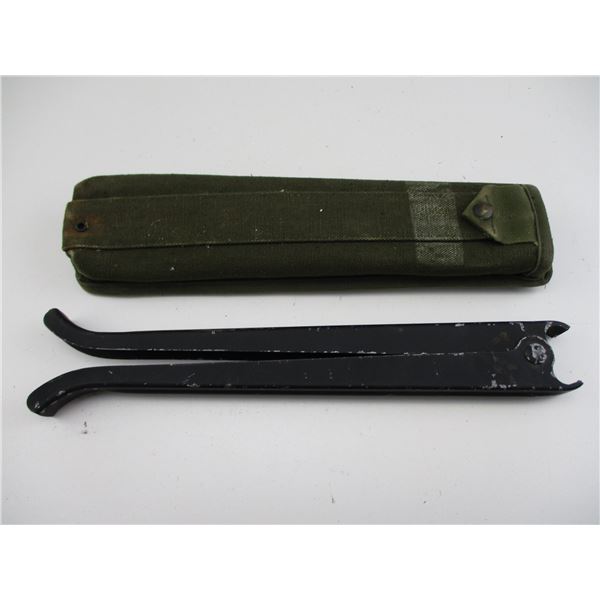 U.S. MILITARY M 16 BIPOD