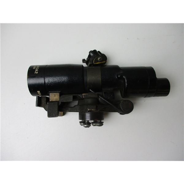 WWII US SHERMAN TANK SIGHT