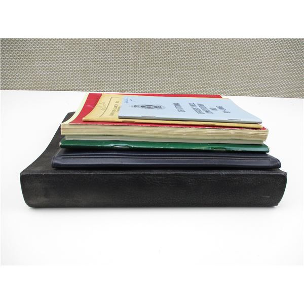 ASSORTED MILITARY BOOKLETS