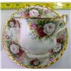 Image 3 : Royal Albert China, Celebration Pattern, 6 Teacups and Saucers