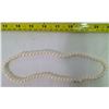 Image 4 : Maui Divers Jewellery 10K Gold Pearl Necklace w/ Silk Case