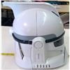 Image 4 : Star Wars Clone Storm Trooper Talking Voice Changer Helmet Hasbro 2008