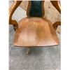 Image 5 : Oak office chair - Leather back