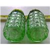 Image 5 : Uranium Glass Salt & Pepper Shakers
