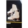 Image 5 : 2 Pair Ladies Skates