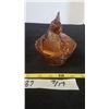 Image 2 : gold glass hen on a nest