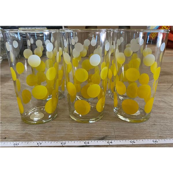 SET OF 6 YELLOW POLKA DOT GLASSES