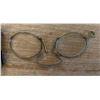 Image 2 : 1800'S NOSE CLIP GLASSES W/CASE