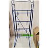 Image 3 : Metal Gas Station Rack 36x15"