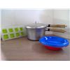 Image 1 : Pressure Cooker, camping plates, ice cube trays
