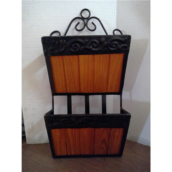 Paper/ Letter Holder