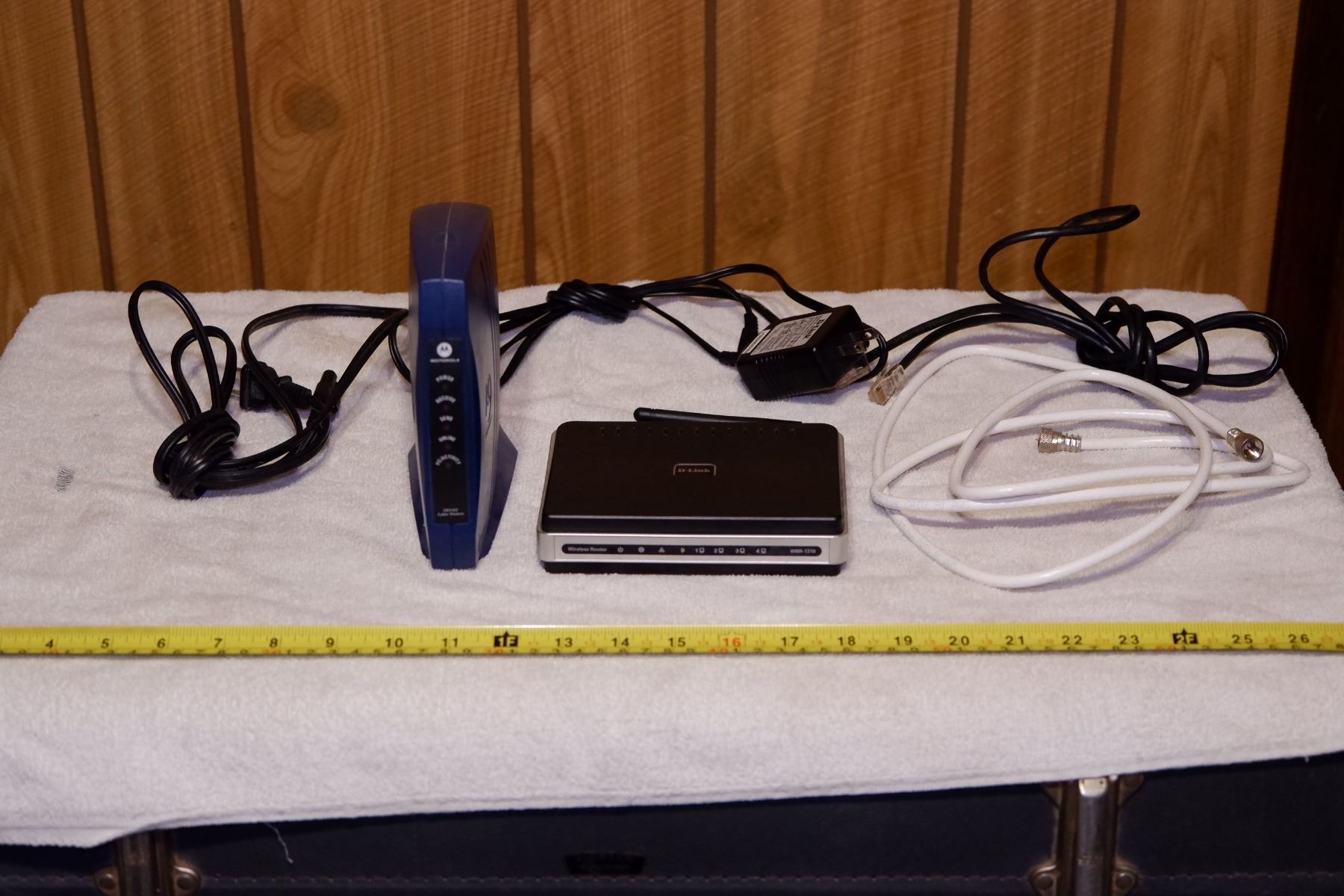 Dlink Wireless Router, Motorola Modem, Coaxial Cable Schmalz Auctions